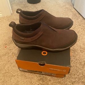 Women’s Merrell Hiking Shoes